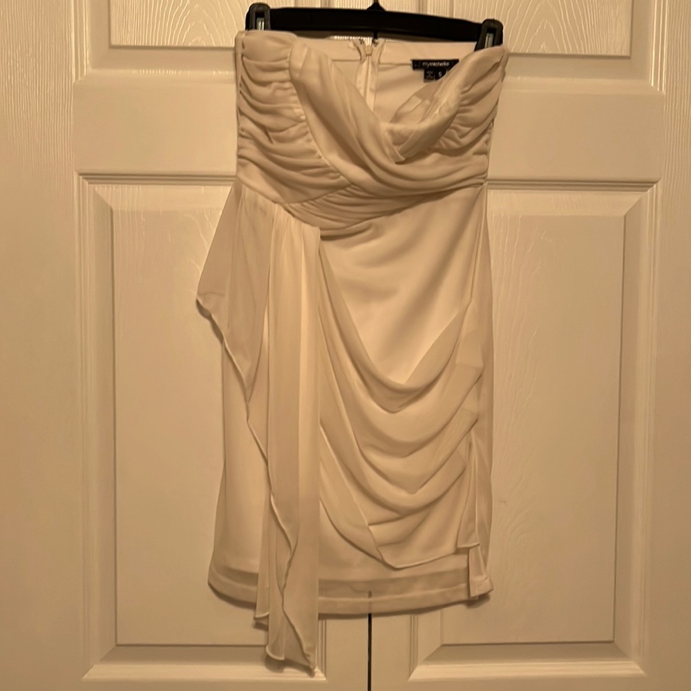 Fun short white dress